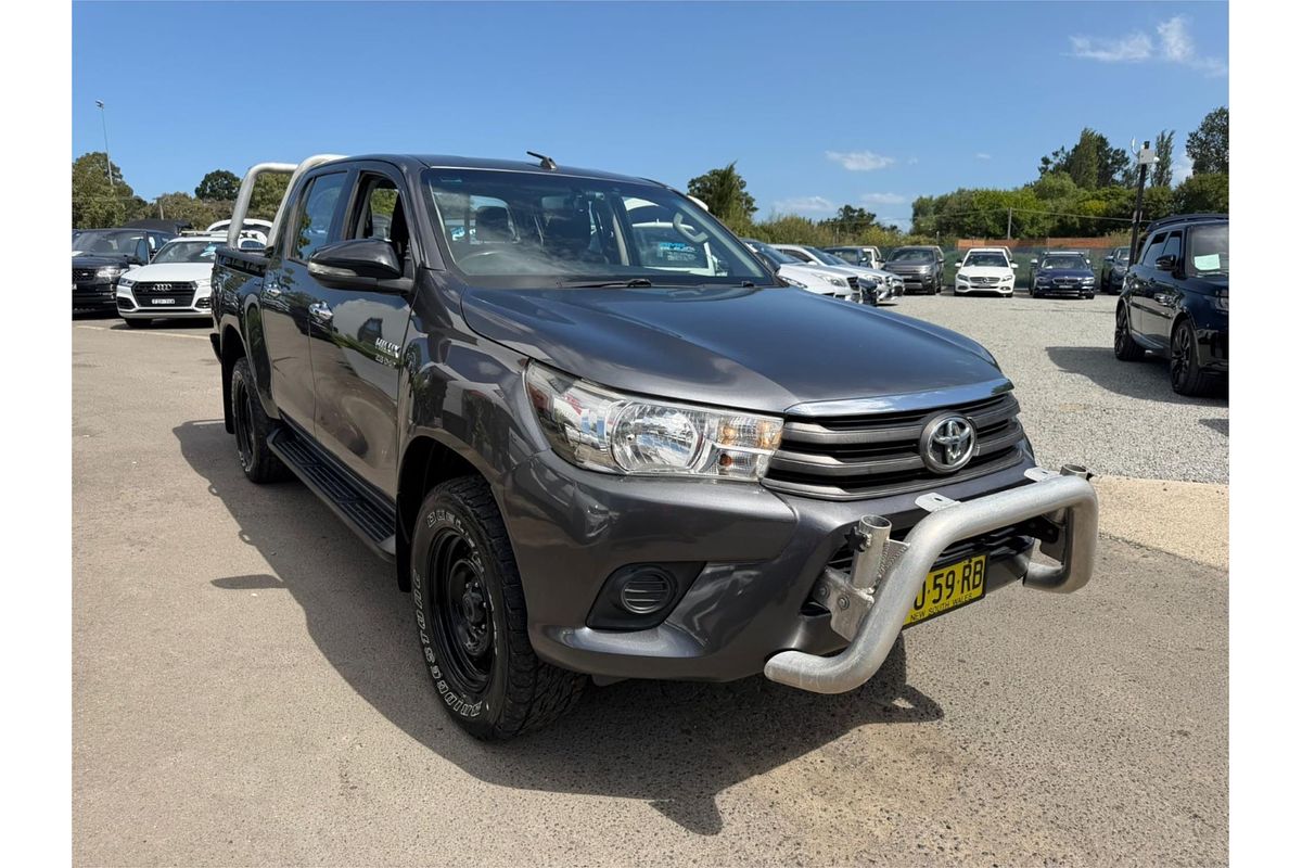 2016 Toyota Hilux SR GUN126R 4X4