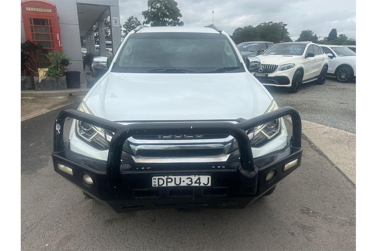 2017 Isuzu MU-X LS-T