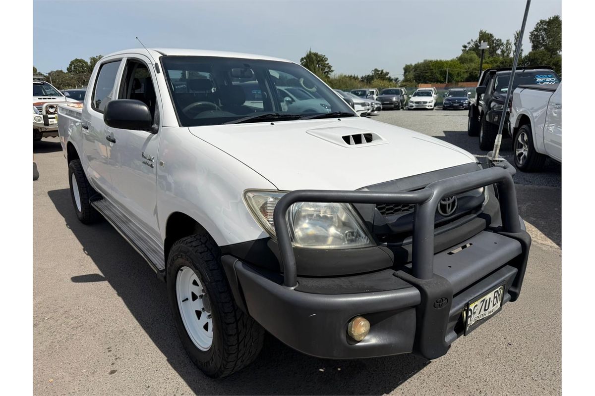 2010 Toyota Hilux SR KUN26R 4X4