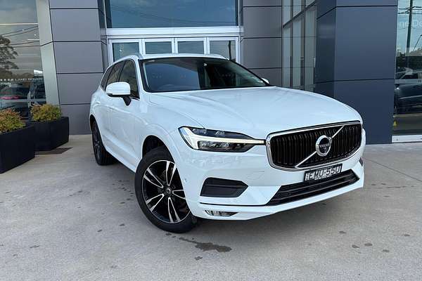 2021 Volvo XC60 T5 Momentum
