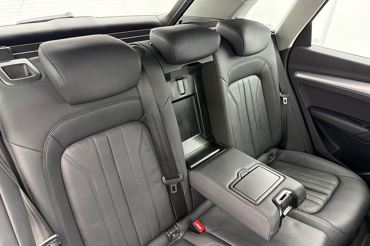 2019 Audi Q5 40 TDI design FY