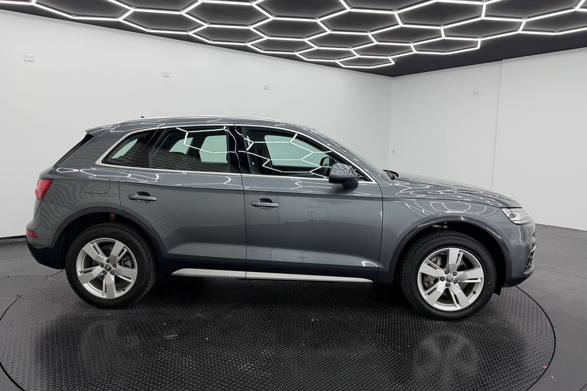 2019 Audi Q5 40 TDI design FY