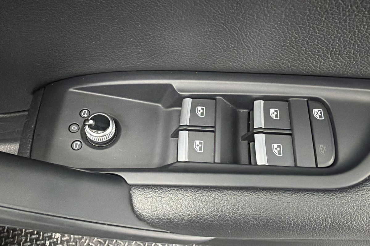 2019 Audi Q5 40 TDI design FY