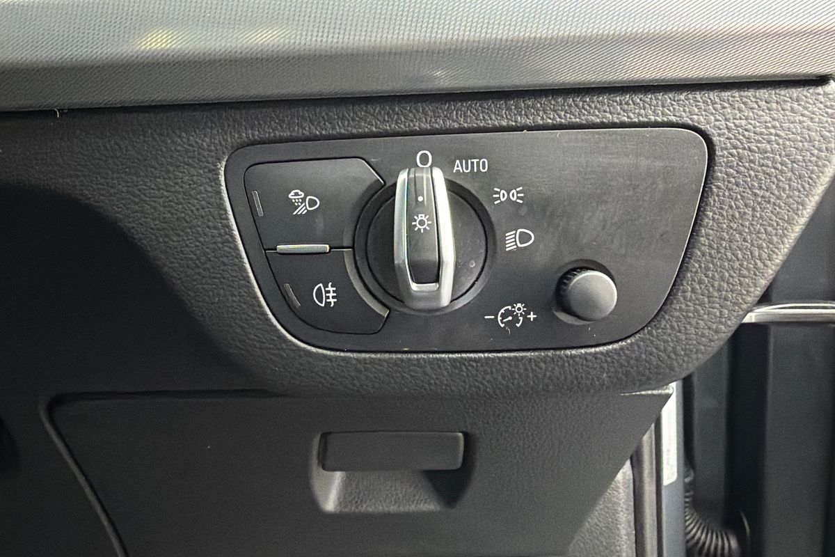 2019 Audi Q5 40 TDI design FY