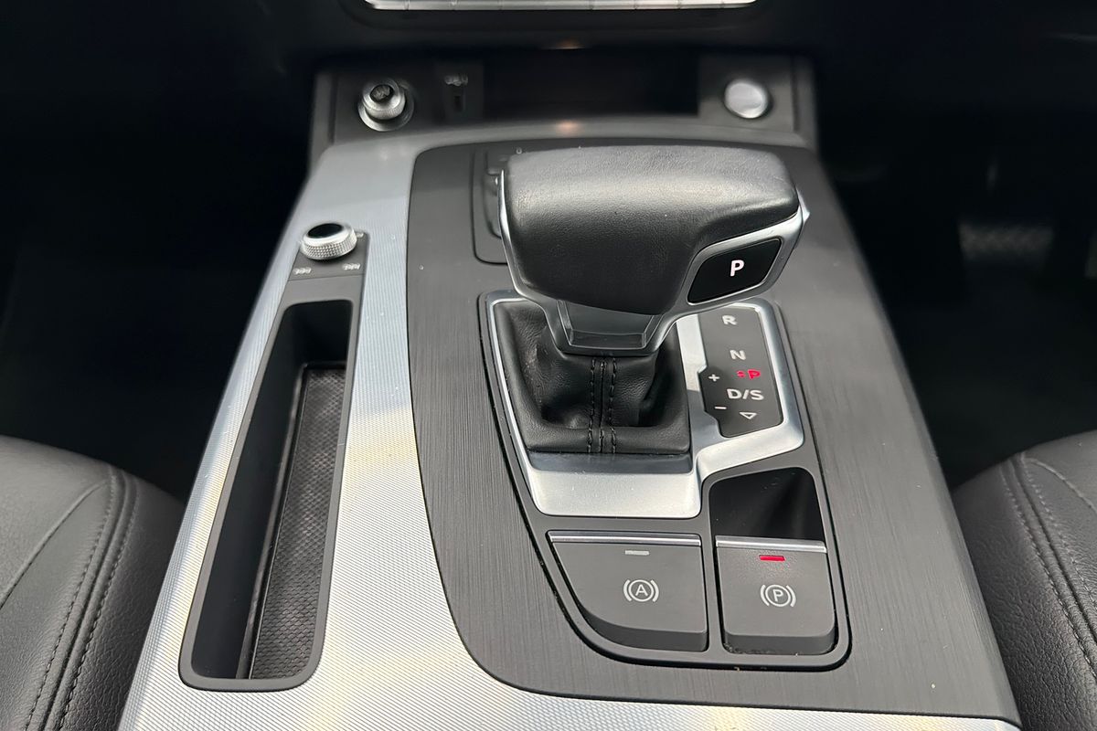 2019 Audi Q5 40 TDI design FY