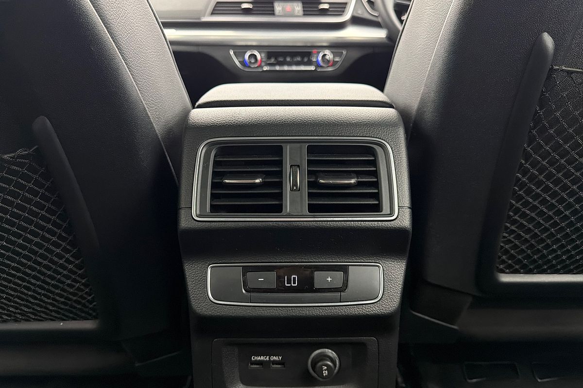 2019 Audi Q5 40 TDI design FY