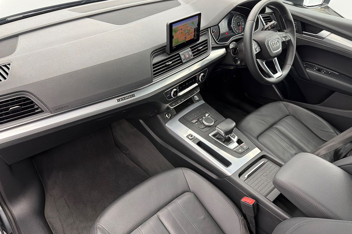 2019 Audi Q5 40 TDI design FY