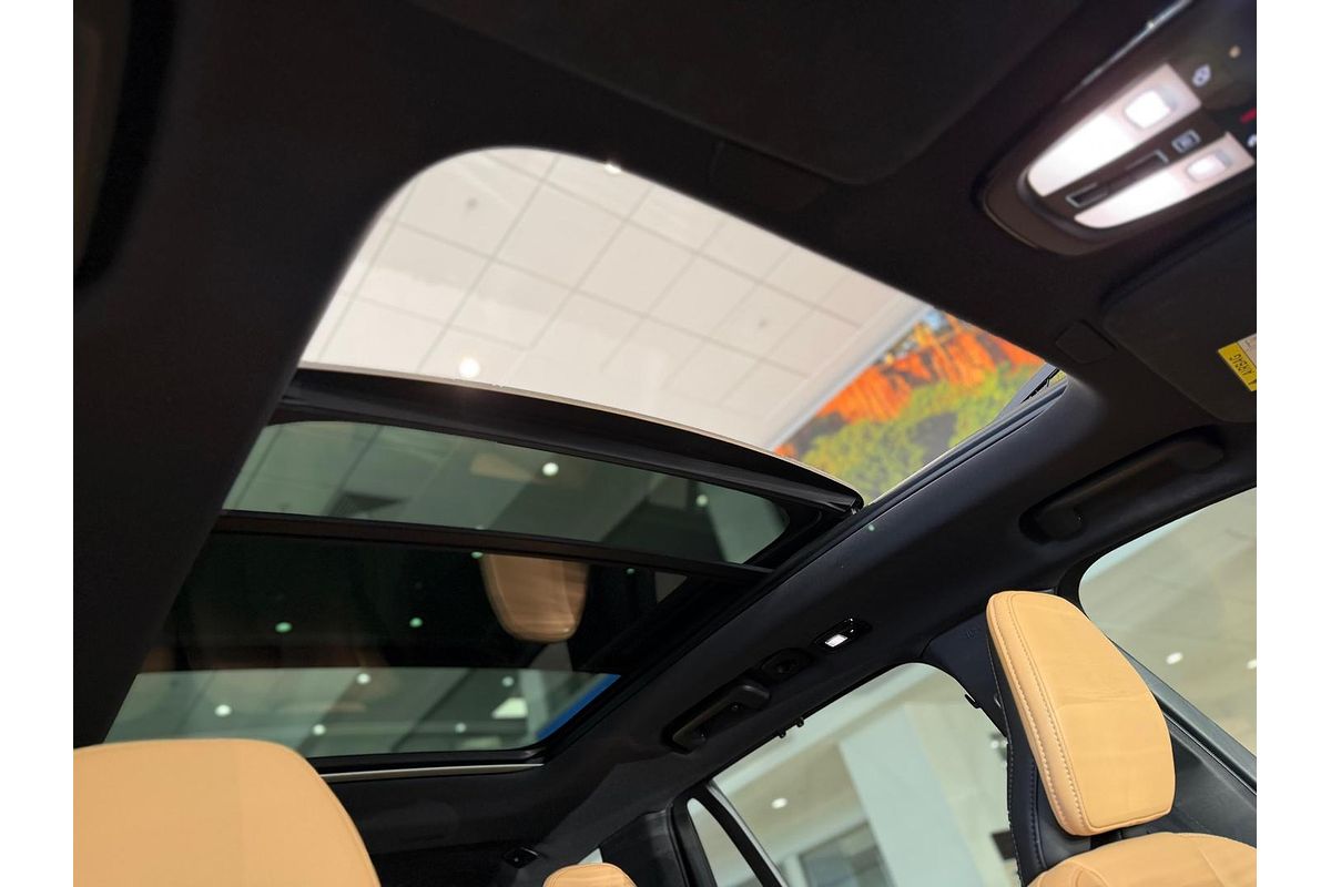 2023 Volvo XC90 Ultimate B6 Bright