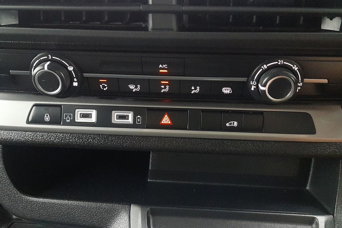 2025 Peugeot Expert Pro K0 MWB