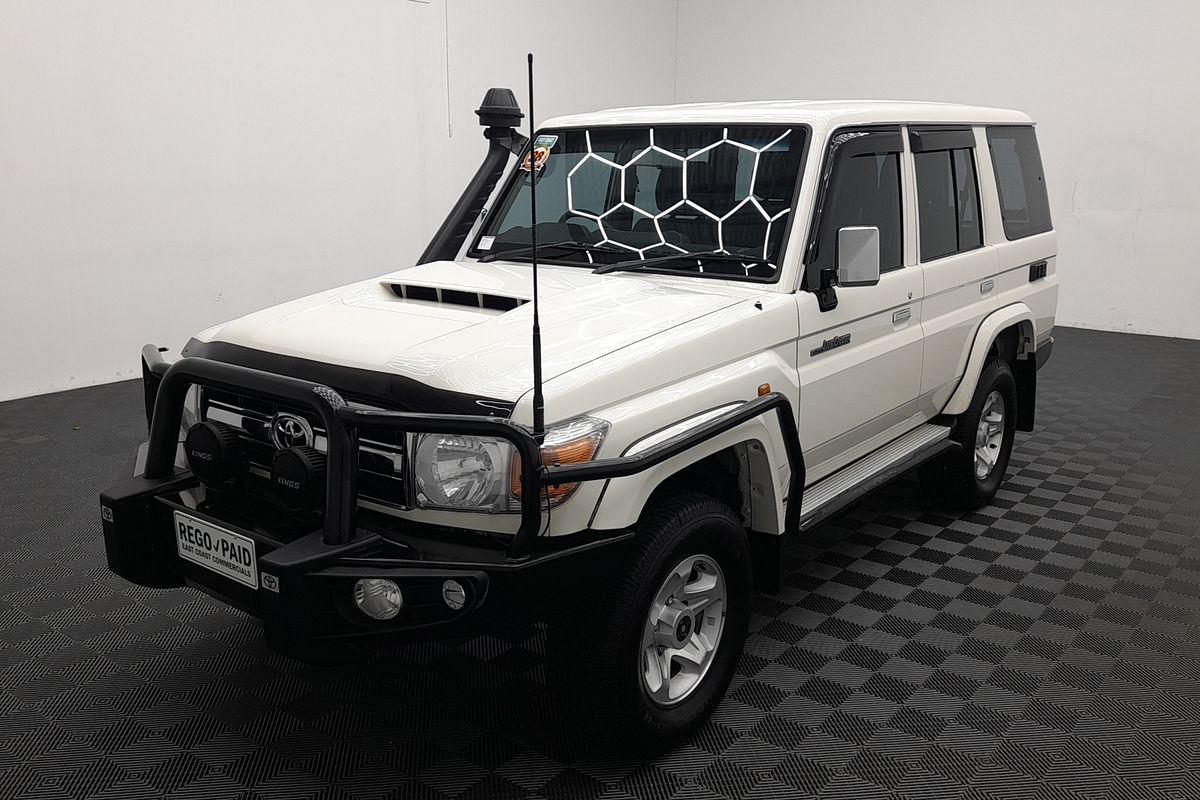 2022 Toyota Landcruiser GXL VDJ76R