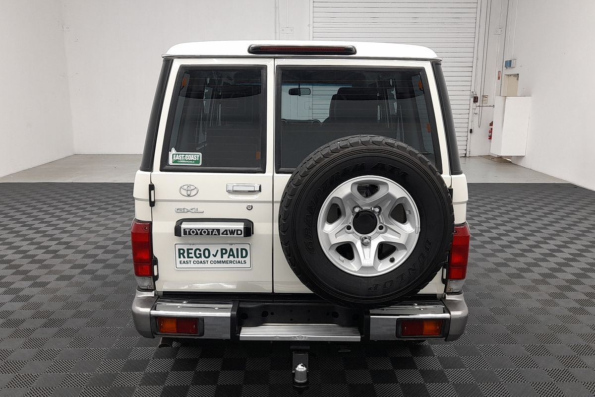 2022 Toyota Landcruiser GXL VDJ76R