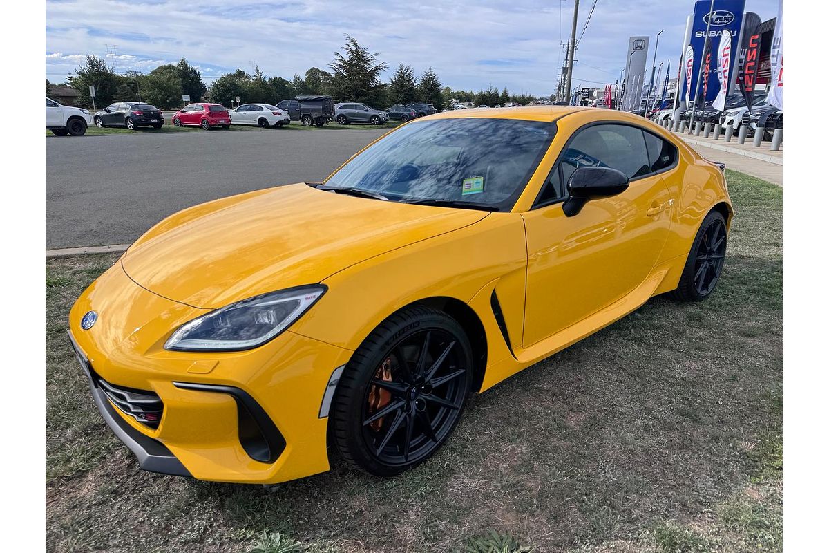 2025 Subaru BRZ tS Kiiro ZD8