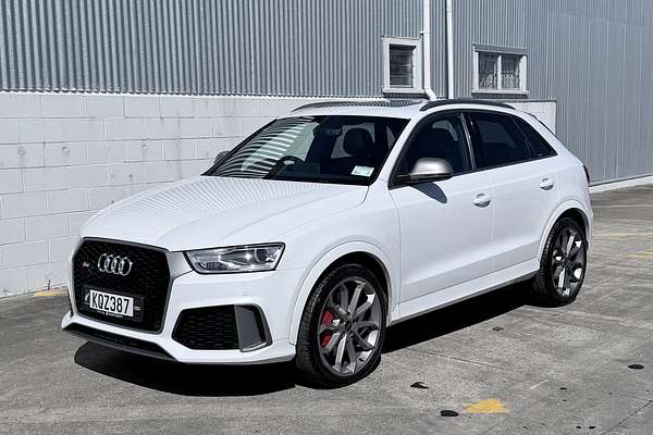 2017 Audi Q3 RS Q3 PERFORMANCE 2. RS Q3 PERFORMANCE 2.