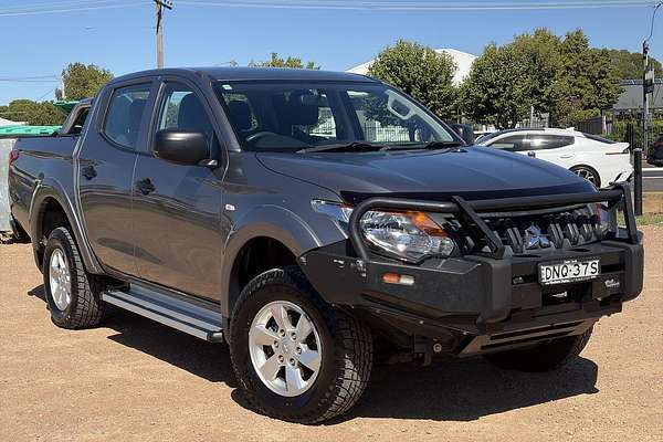 2017 Mitsubishi Triton GLX MQ 4X4