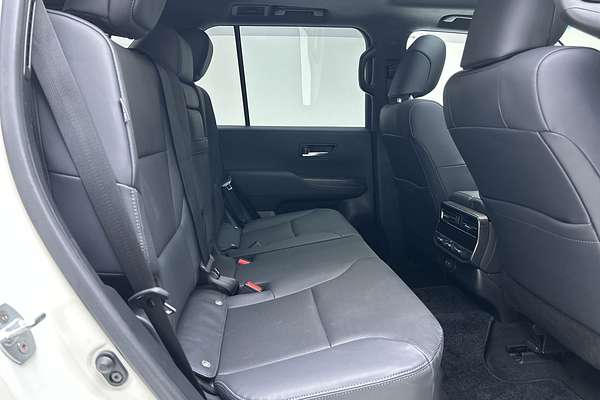 2023 Toyota Landcruiser VX FJA300R thumb-11