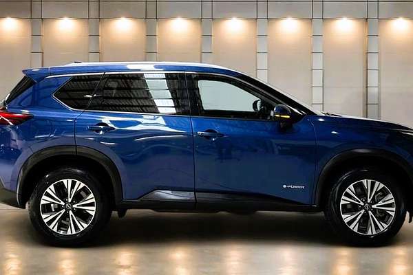 2024 Nissan X-TRAIL ST-L e-POWER T33