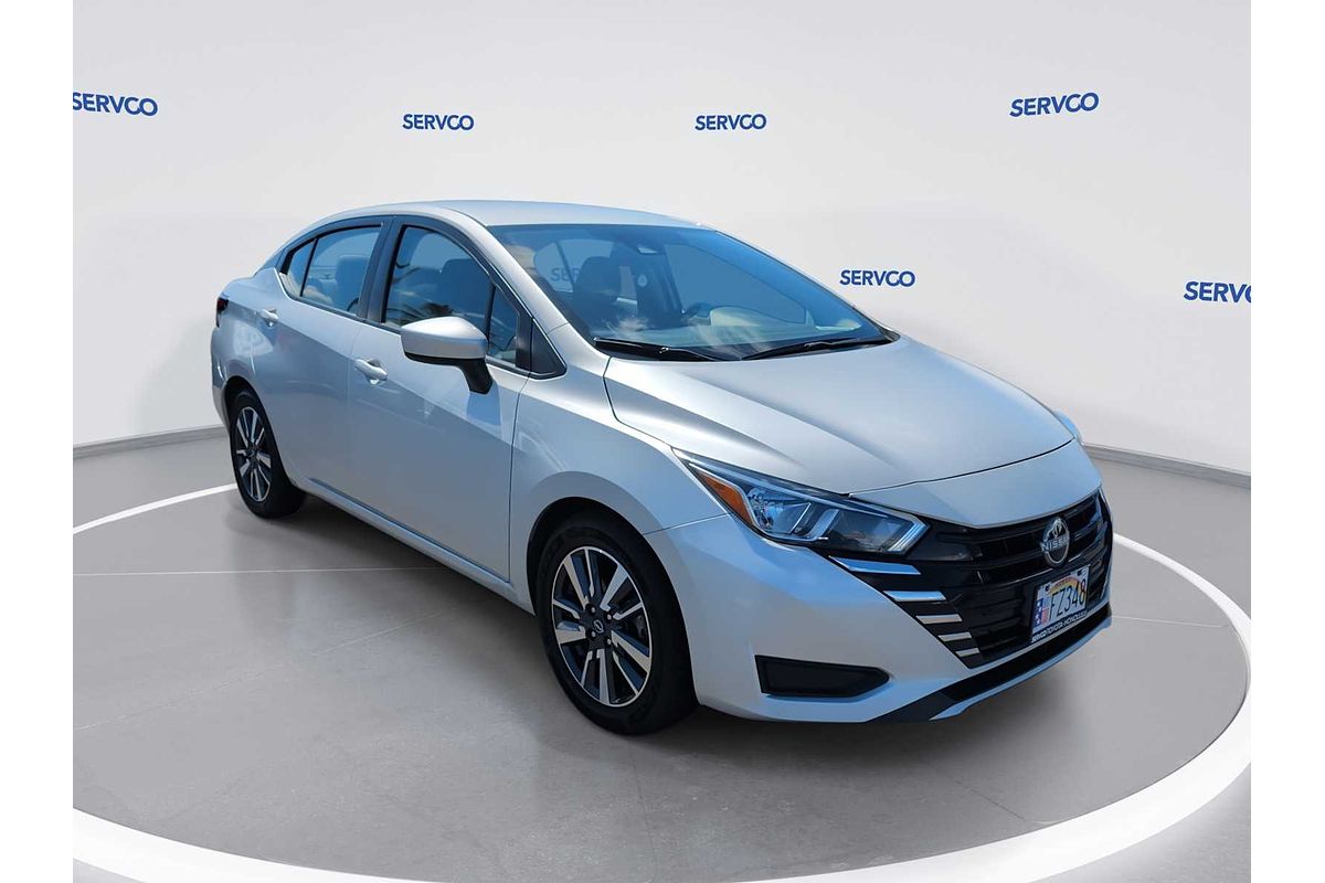 2023 Nissan Versa SV