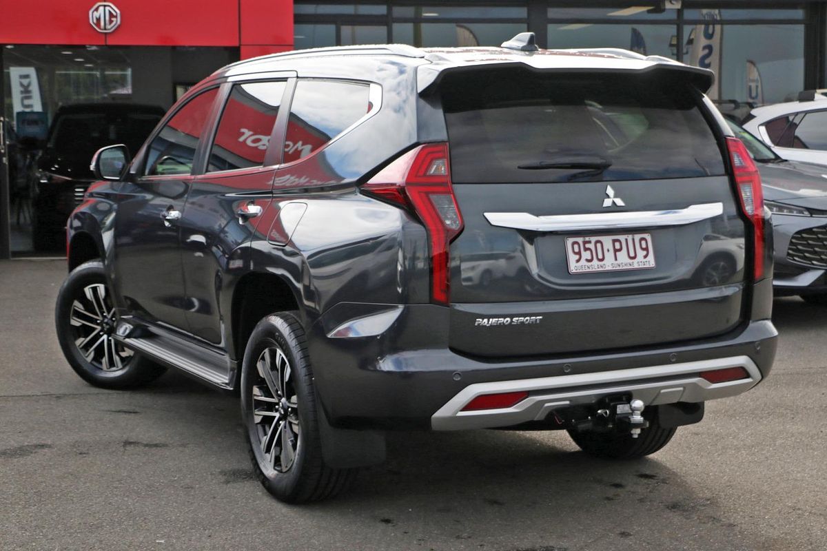 2022 Mitsubishi Pajero Sport GLS QF