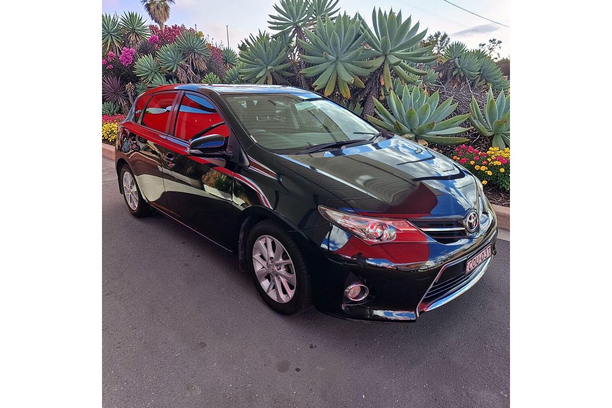 2013 Toyota Corolla Ascent Sport ZRE182R