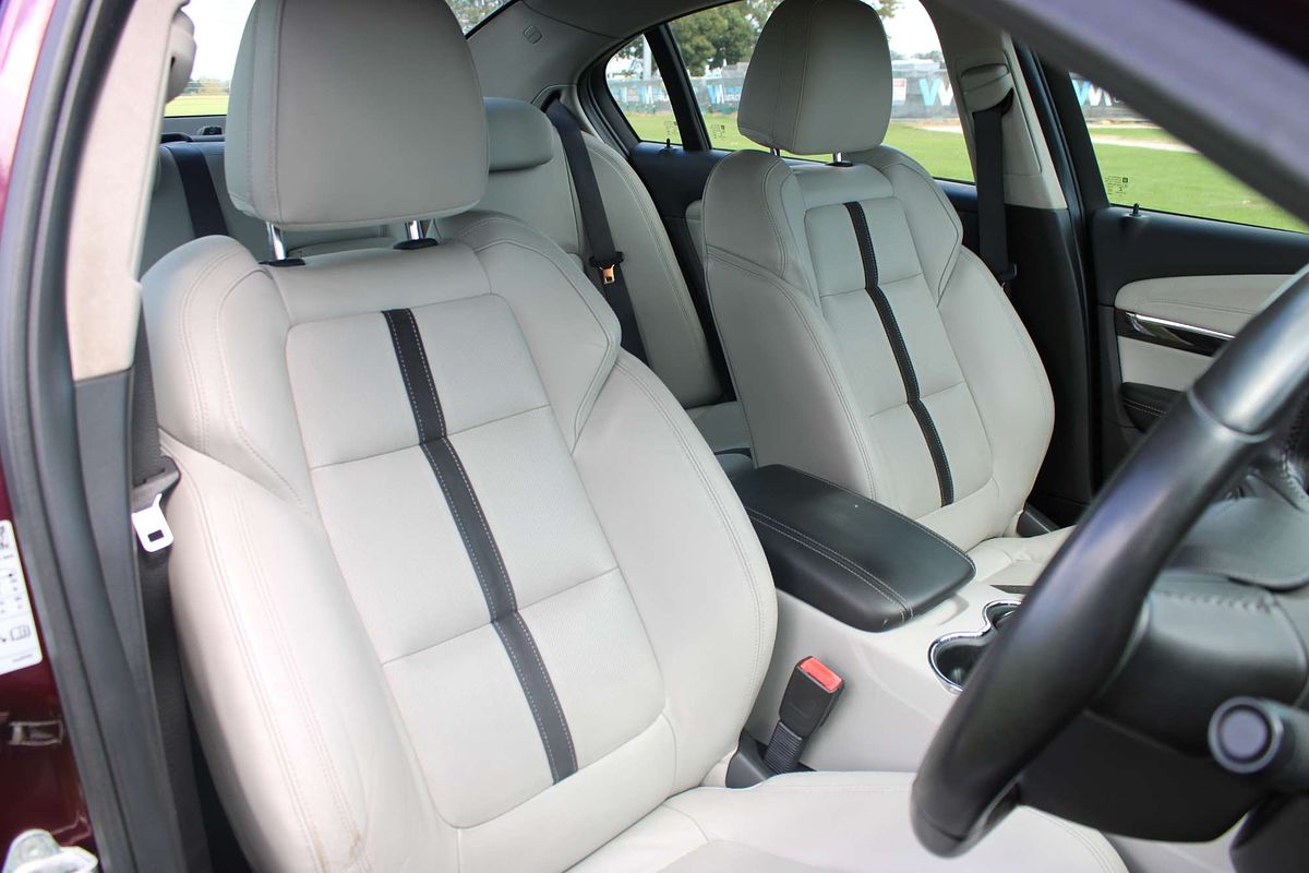 2014 HOLDEN CALAIS  6 SP AUTOMATIC 4D SEDAN V6