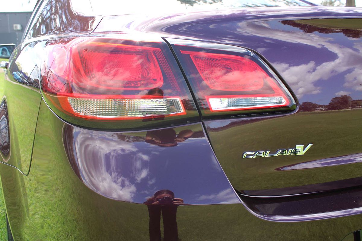 2014 HOLDEN CALAIS  6 SP AUTOMATIC 4D SEDAN V6