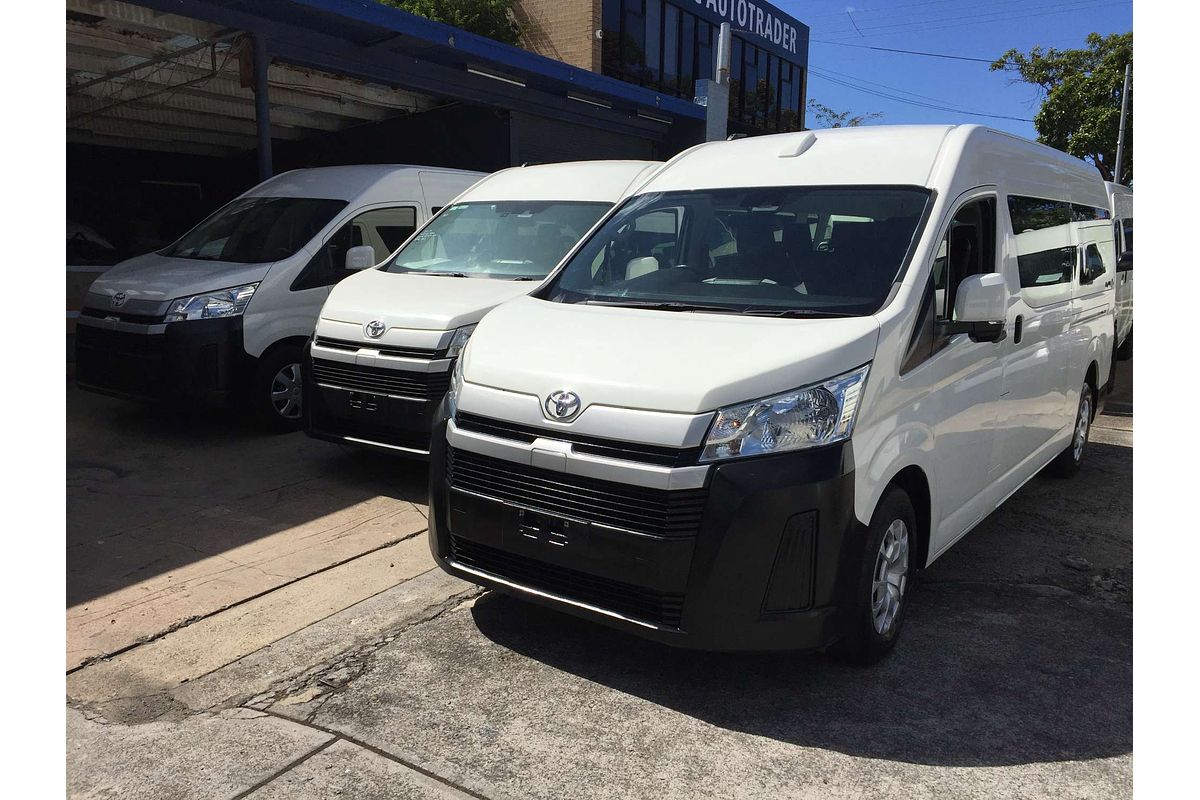 2021 Toyota Hiace SLWB COMMUTER (12 SEATS) GDH322R