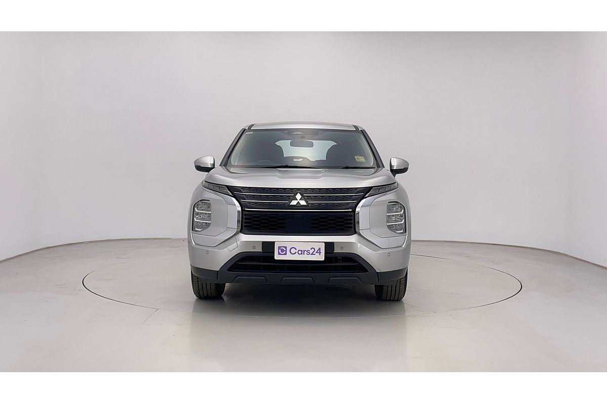 2022 Mitsubishi Outlander ES ZM