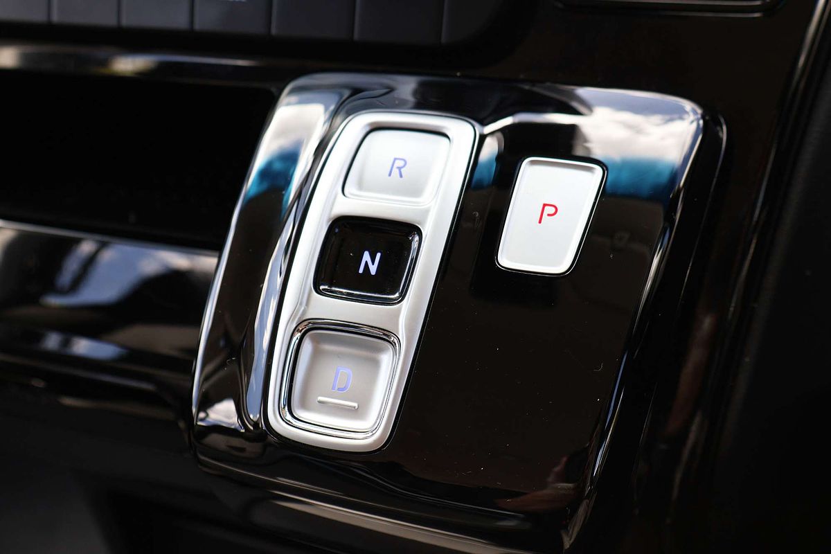 2024 Hyundai STARIA US4.V2