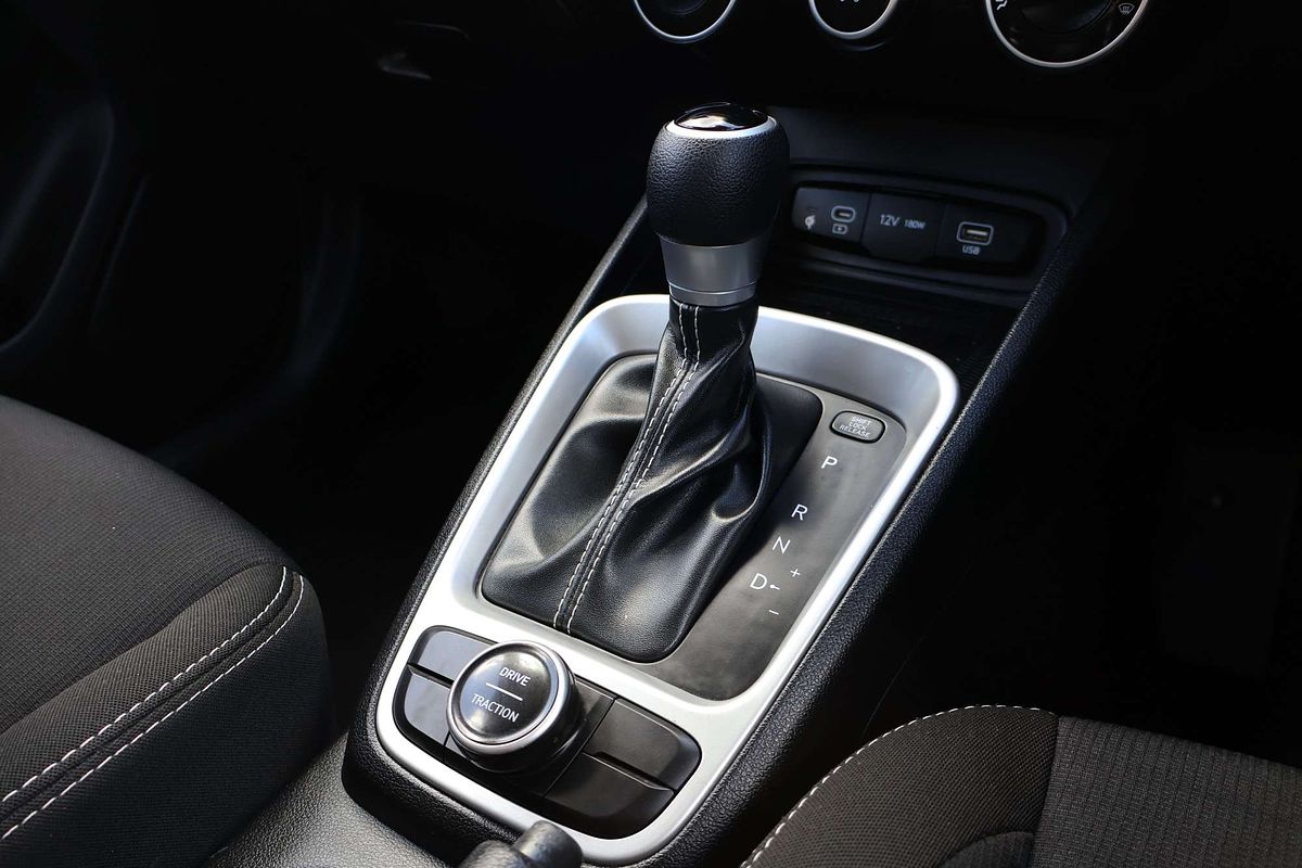 2024 Hyundai Venue Active QX.V5