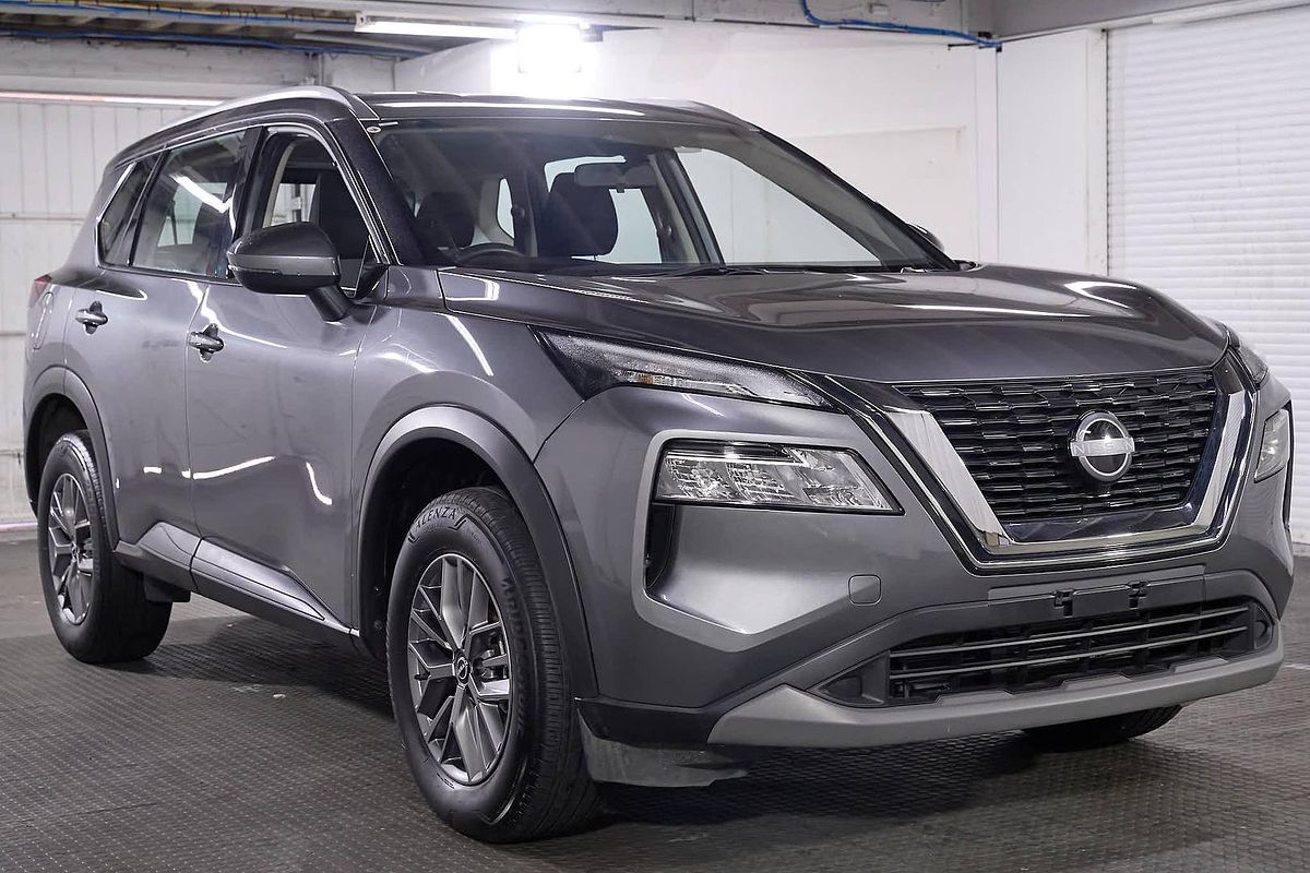 2024 Nissan X-TRAIL ST T33