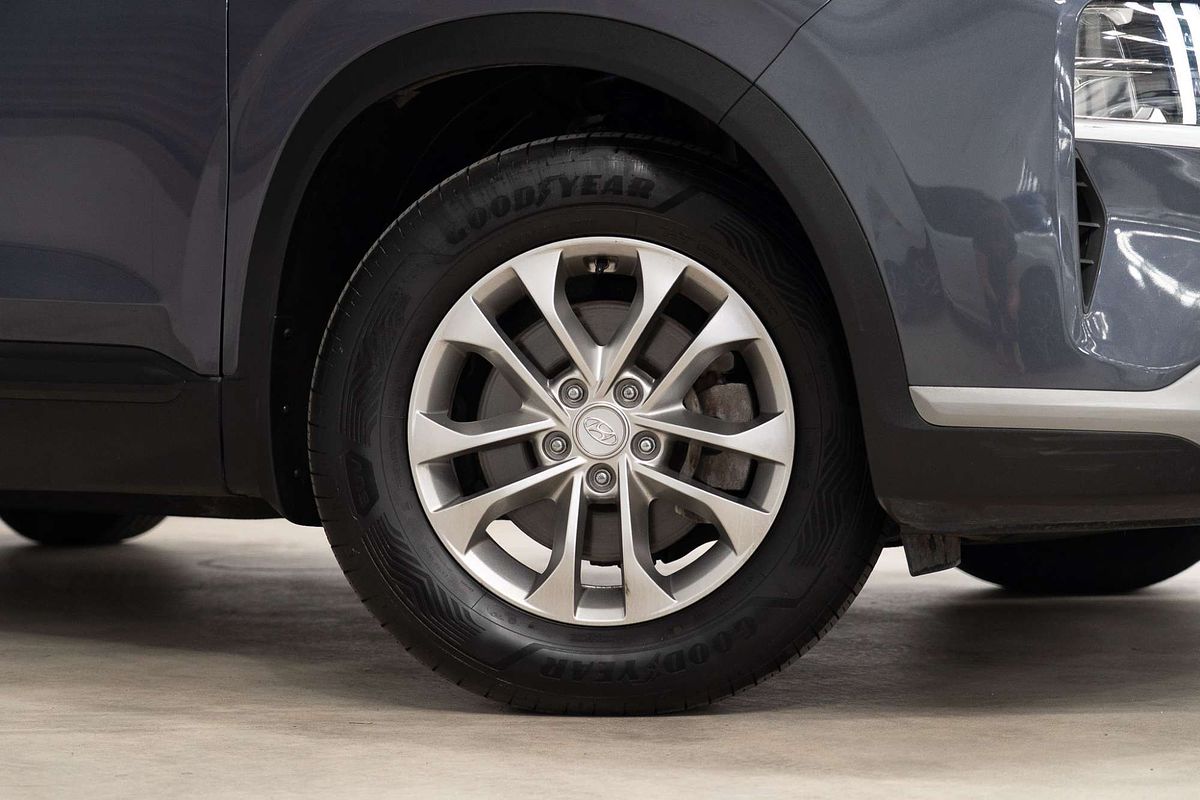 2021 Hyundai Santa Fe Active TM.V3