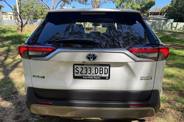 2024 Toyota RAV4 Cruiser AXAH52R thumb-4