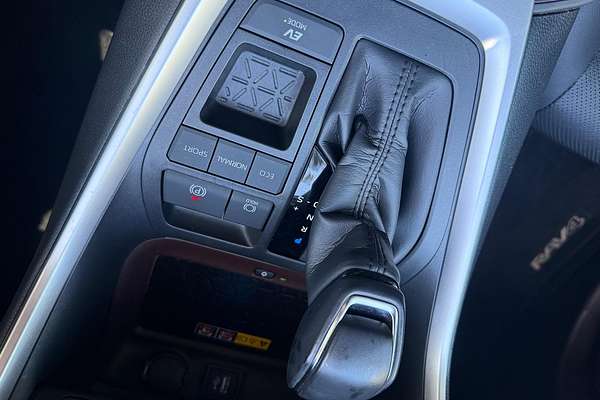 2024 Toyota RAV4 Cruiser AXAH52R thumb-19