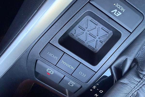 2024 Toyota RAV4 Cruiser AXAH52R thumb-20