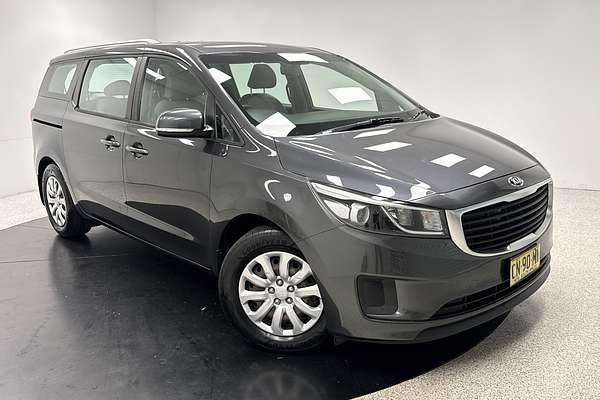 2017 Kia Carnival S YP