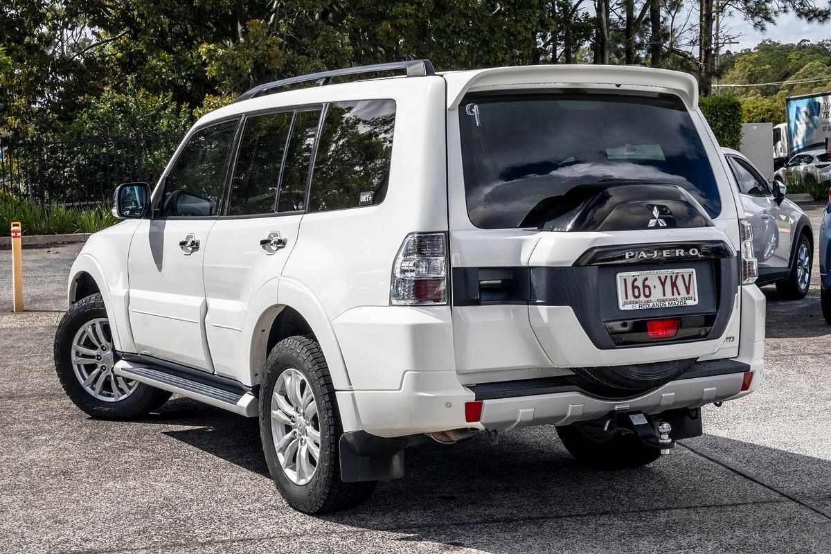 2018 Mitsubishi Pajero GLS NX