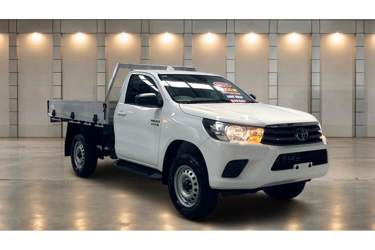 2025 Toyota Hilux SR GUN126R 4X4