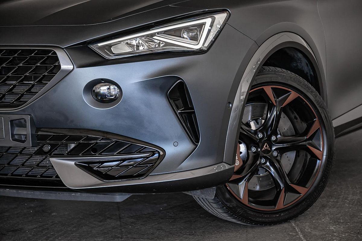 2023 CUPRA Formentor VZx KM