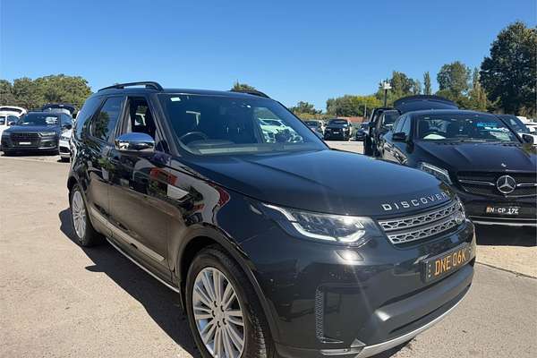 2017 Land Rover Discovery TD6 HSE Series 5