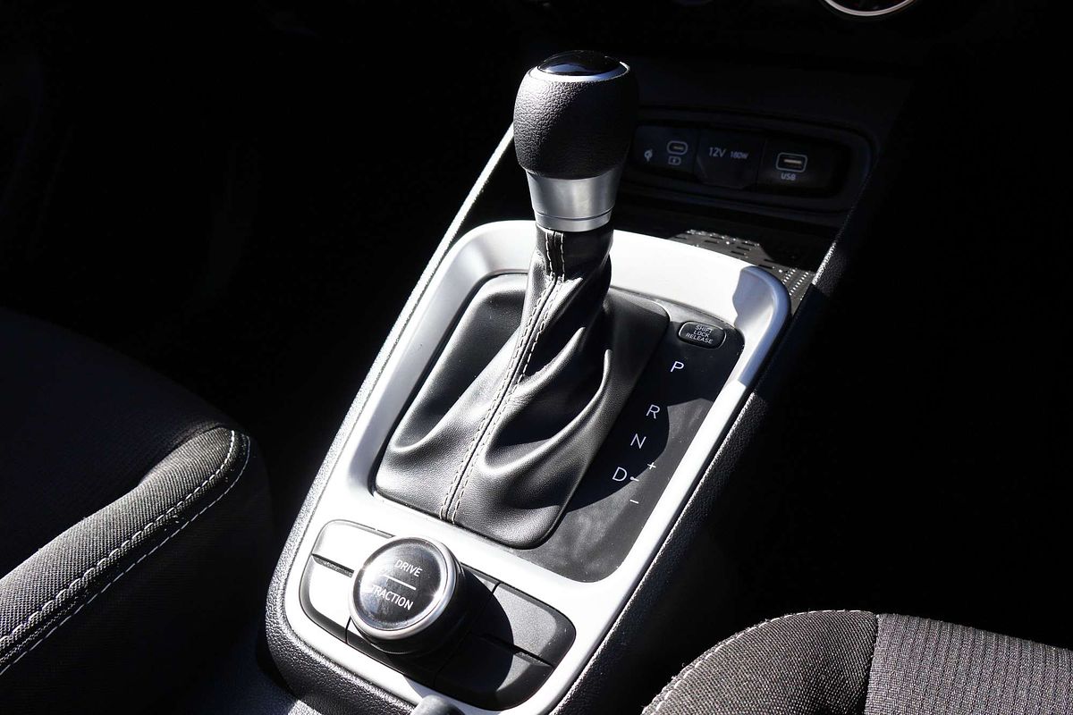 2024 Hyundai Venue Active QX.V5