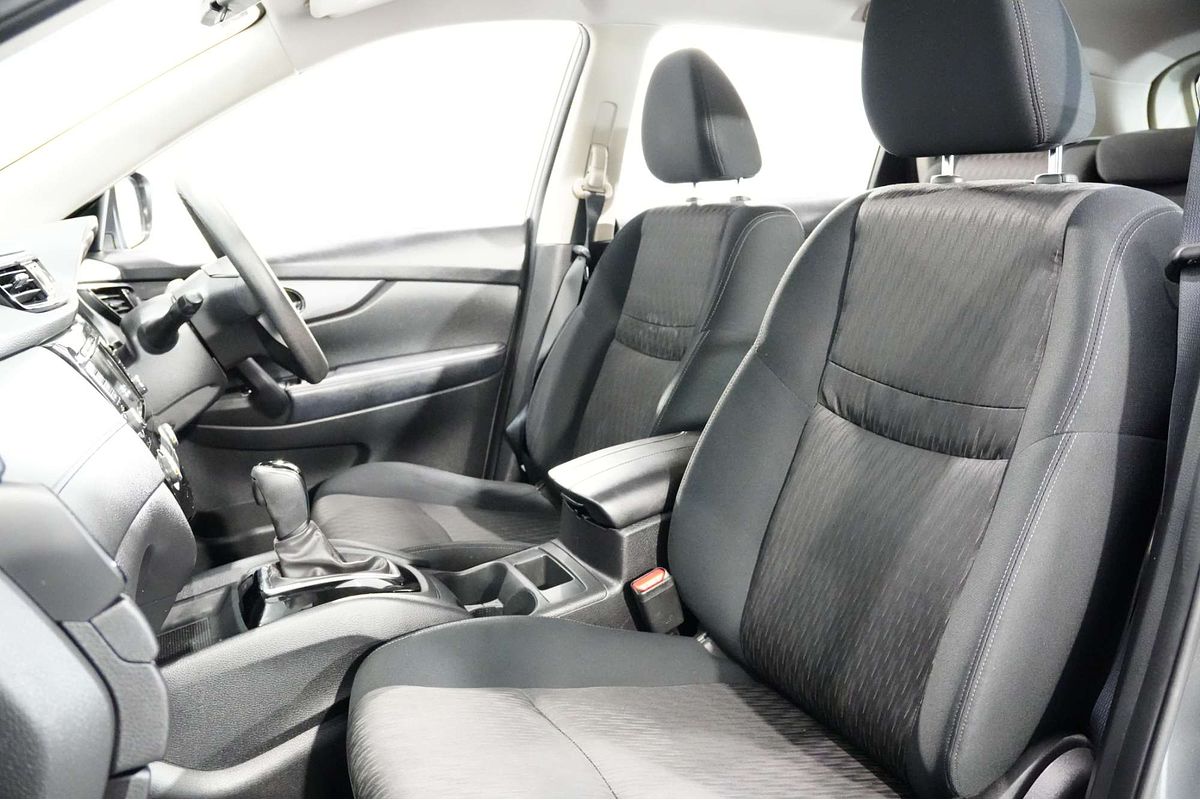 2022 Nissan X-TRAIL ST T32