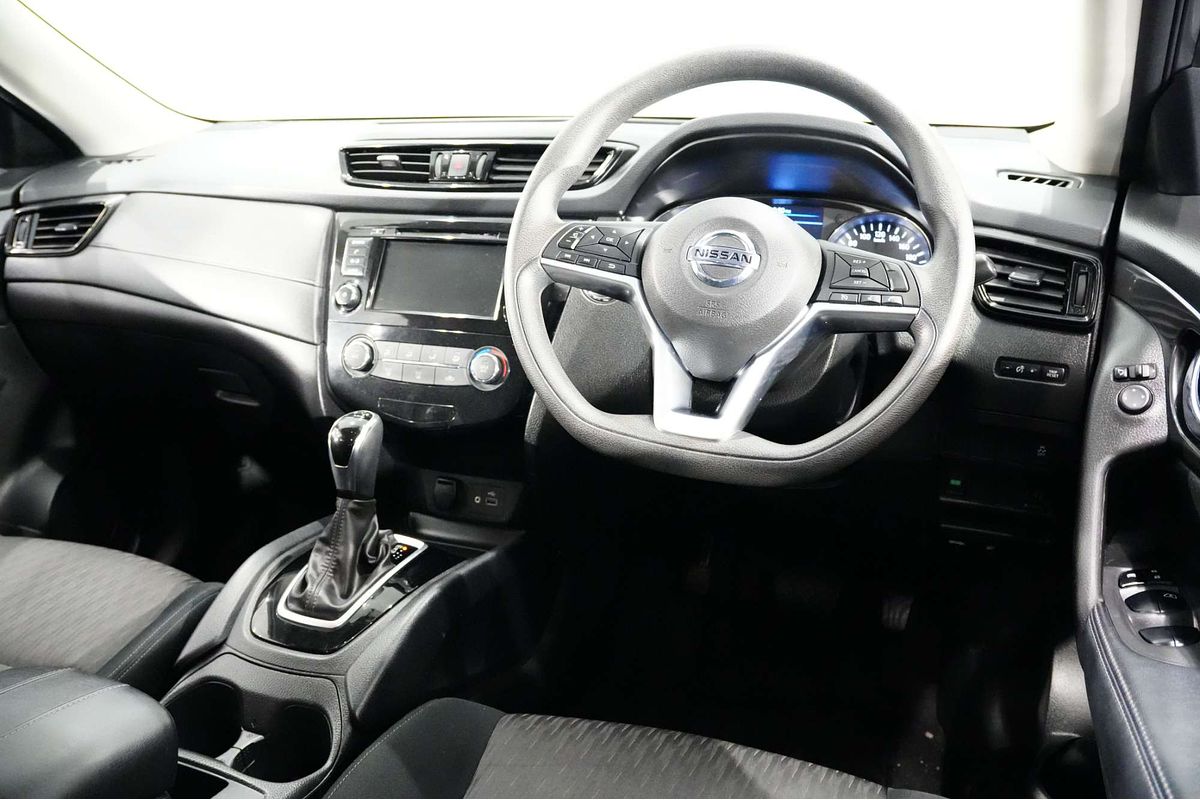 2022 Nissan X-TRAIL ST T32