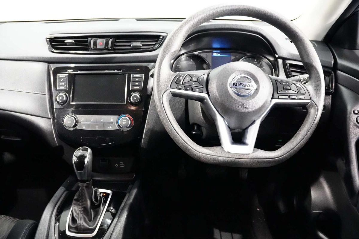 2022 Nissan X-TRAIL ST T32