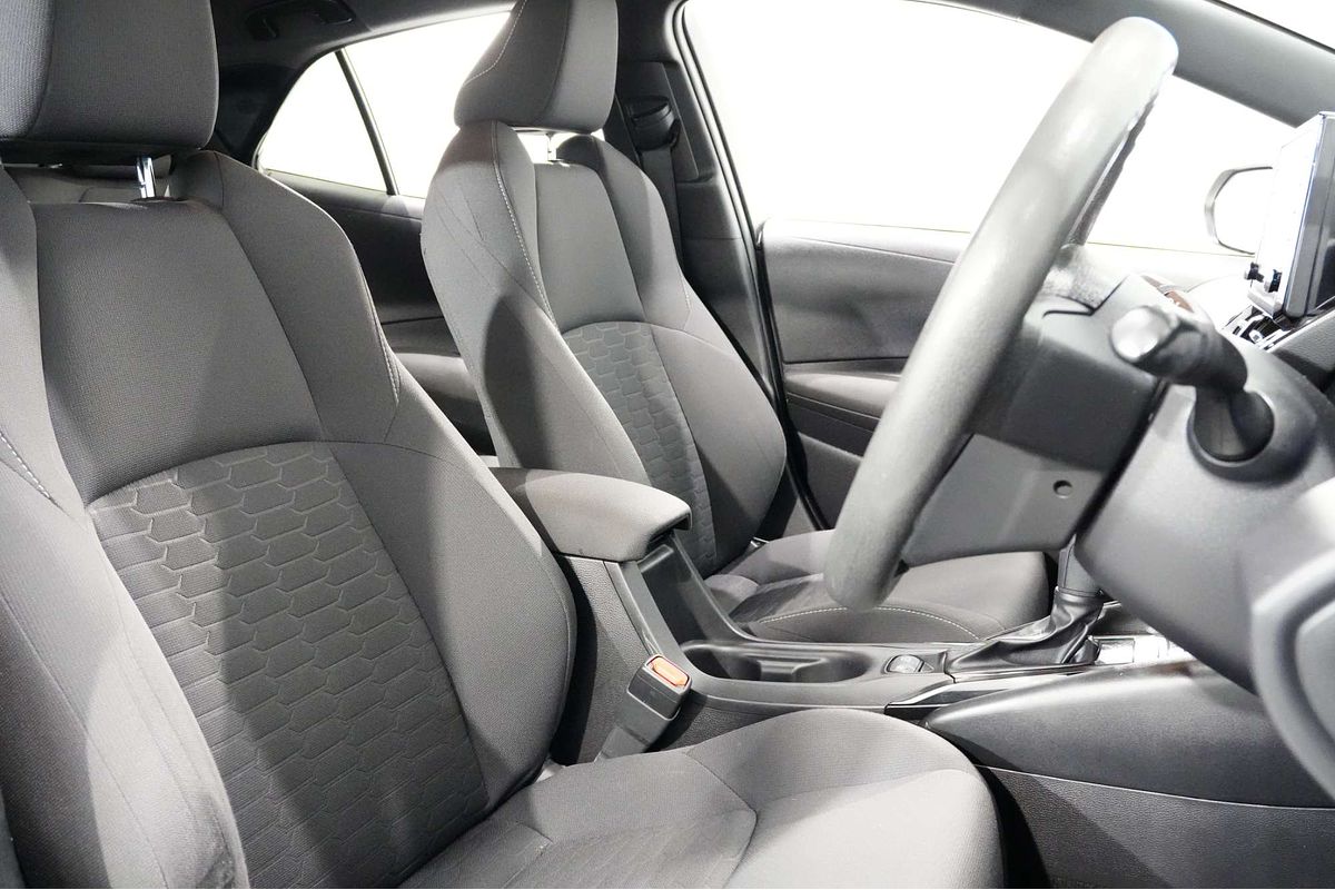 2022 Toyota Corolla Ascent Sport Hybrid ZWE219R