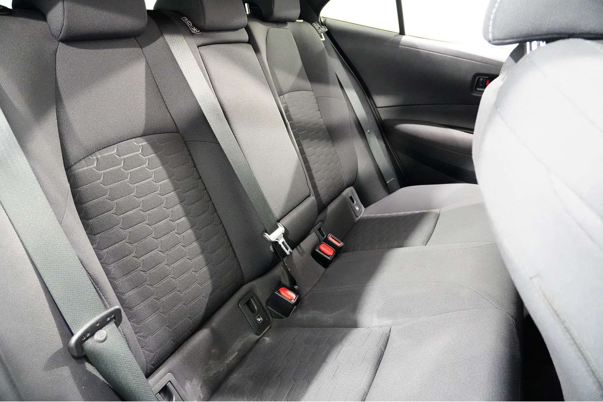 2022 Toyota Corolla Ascent Sport Hybrid ZWE219R