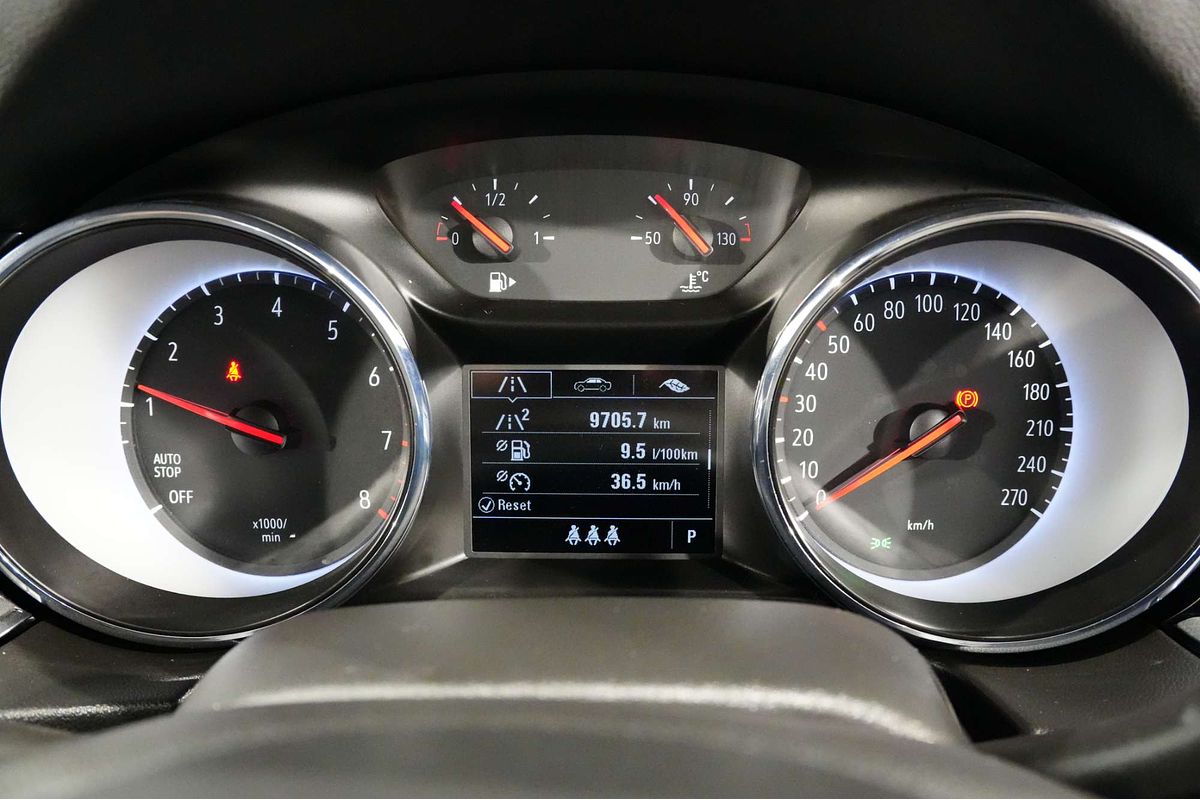 2020 Holden Commodore LT ZB