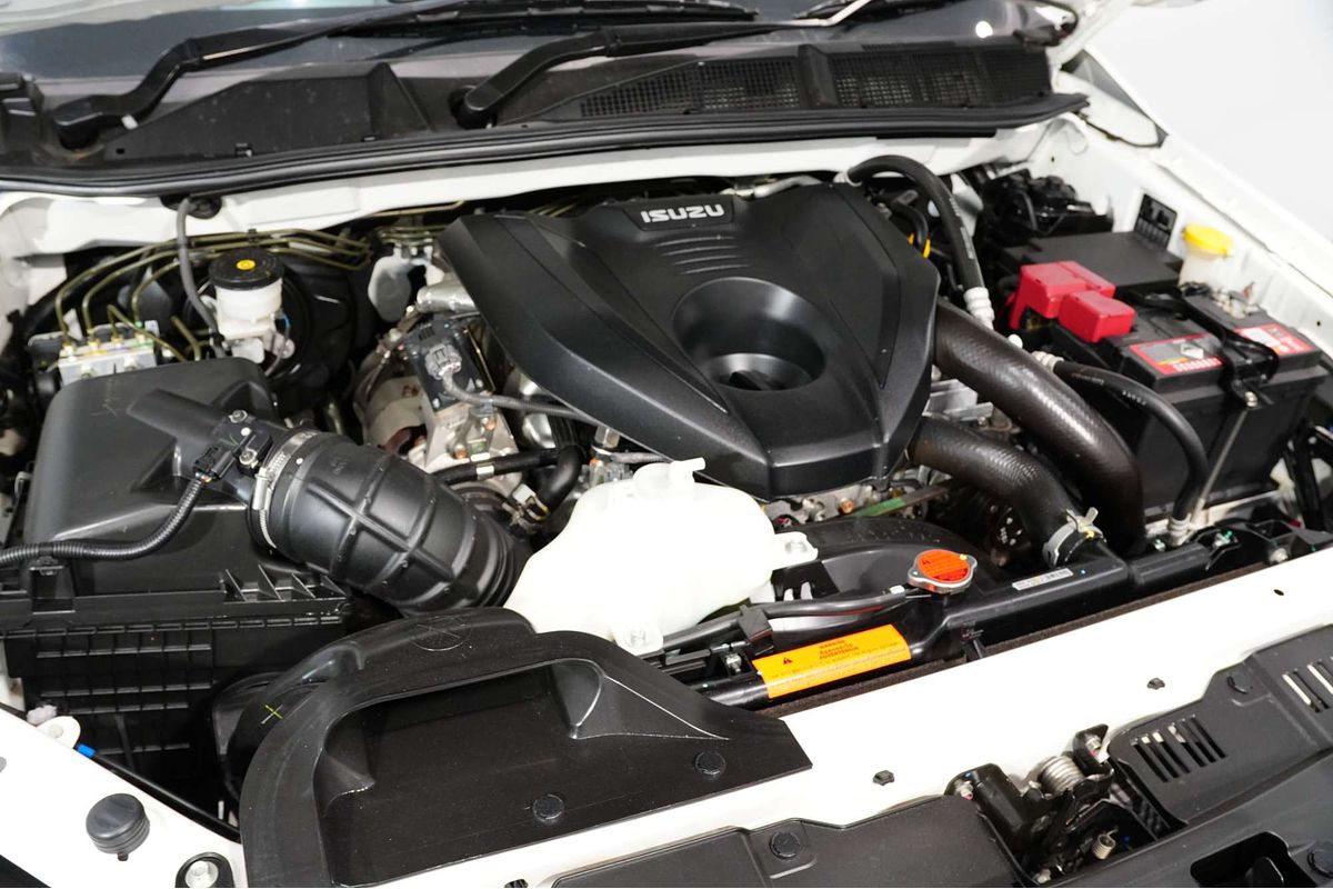 2023 Isuzu D-MAX SX 4X4