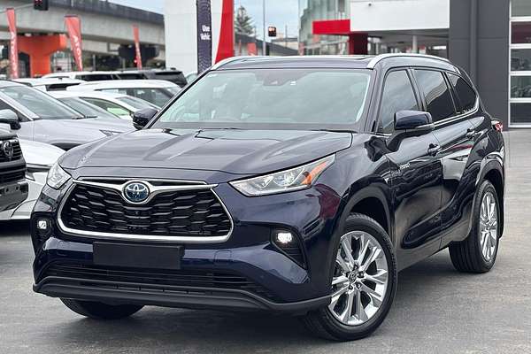 2023 Toyota Kluger Grande AXUH78R
