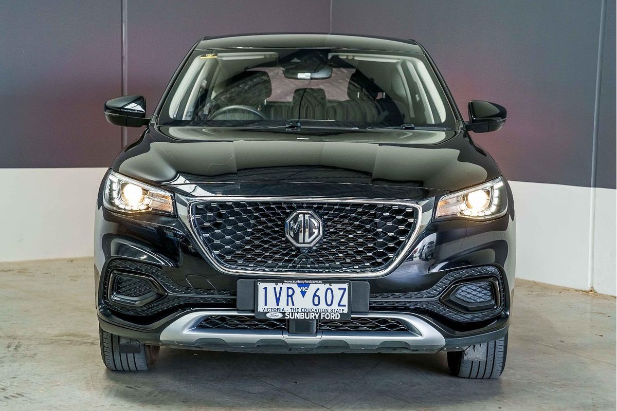 2022 MG HS Core SAS23