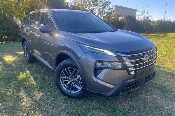 2026 Nissan X-TRAIL ST T33